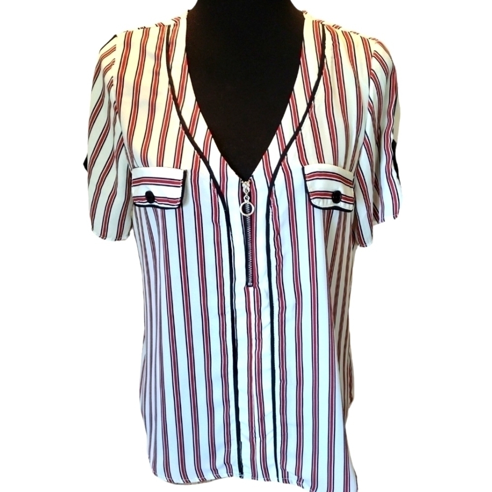 PERSAYA Baseball Style Top NWOT